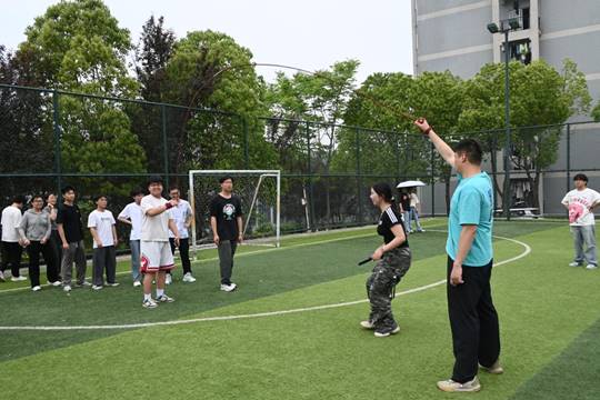 图示, 示意图
中度可信度描述已自动生成:ver1